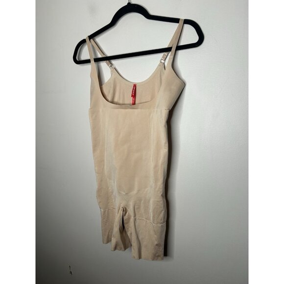 SPANX Sculpt OnCore Open Bust Mid Thigh Bodysuit Nude Slimming Shapewear Size XL - Picture 2 of 11